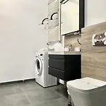 Apartment House Pica